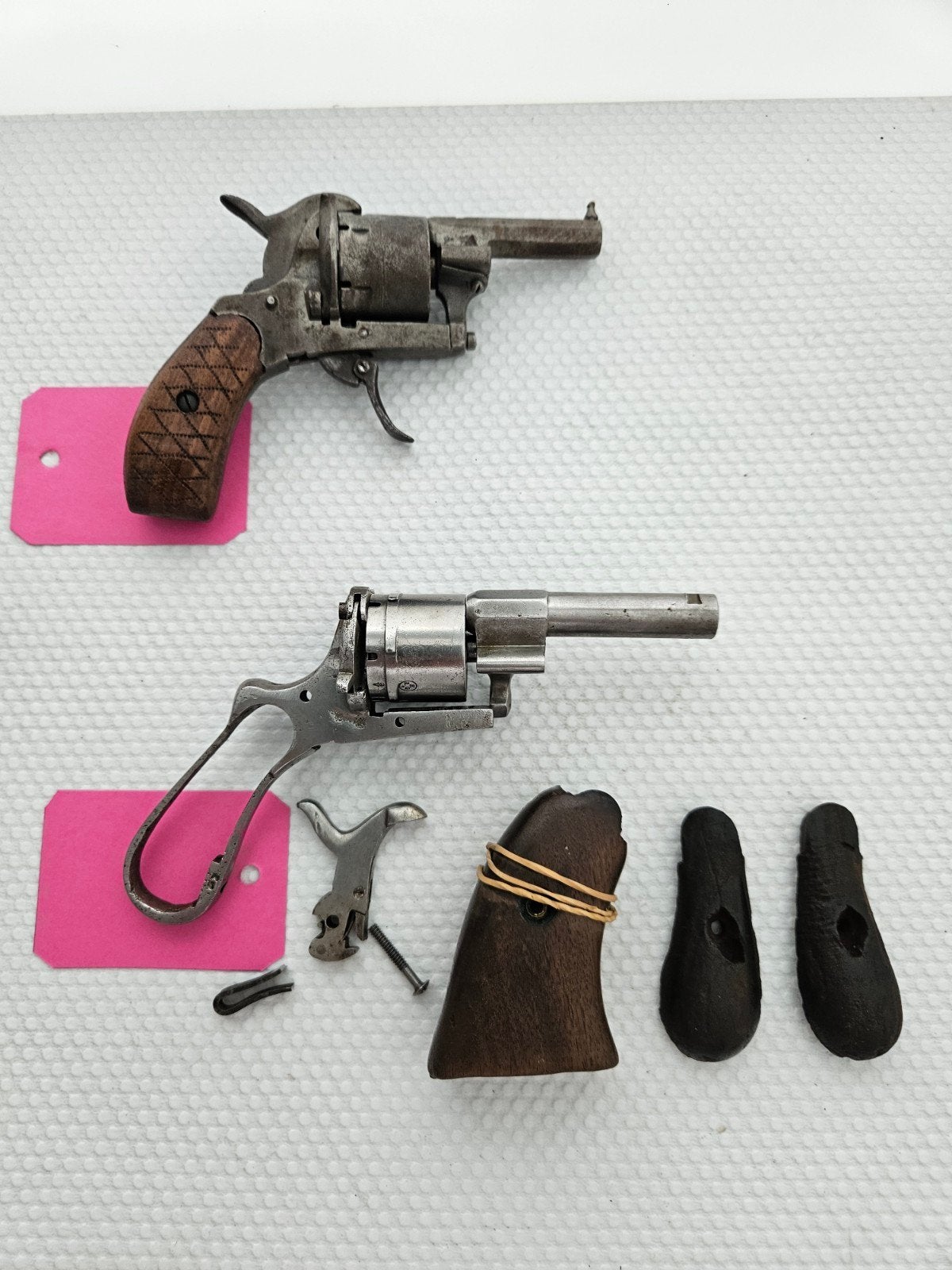 2 stuks penvuur pistooltjes 7 mm., Ophalen of Verzenden