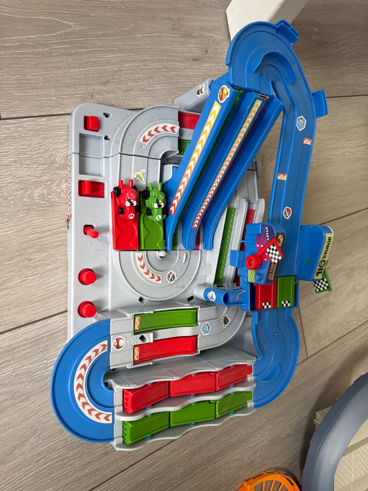 Mario Kart Racebaan met Luigi en Mario auto's, Handmatig, Ophalen, Overige merken, Racebaan