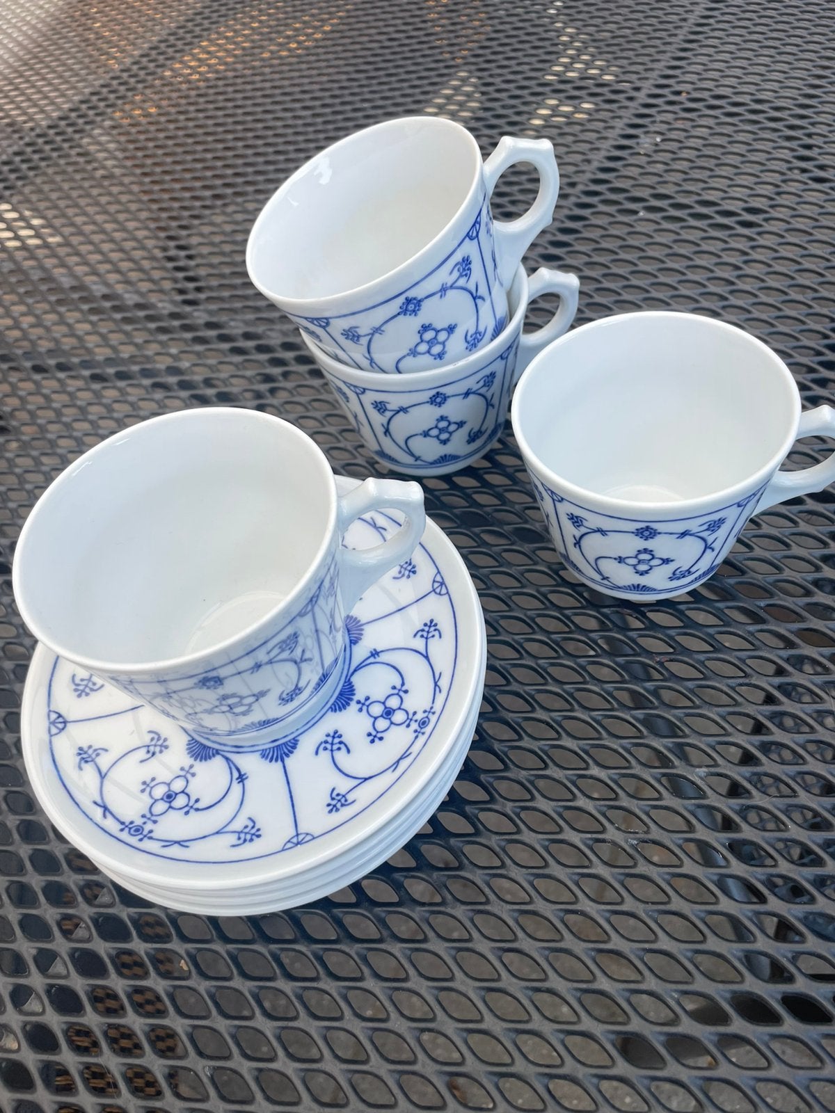 Vintage Kahla Jäger Eisenberg Blau Saks servies, Antiek en Kunst, Ophalen of Verzenden