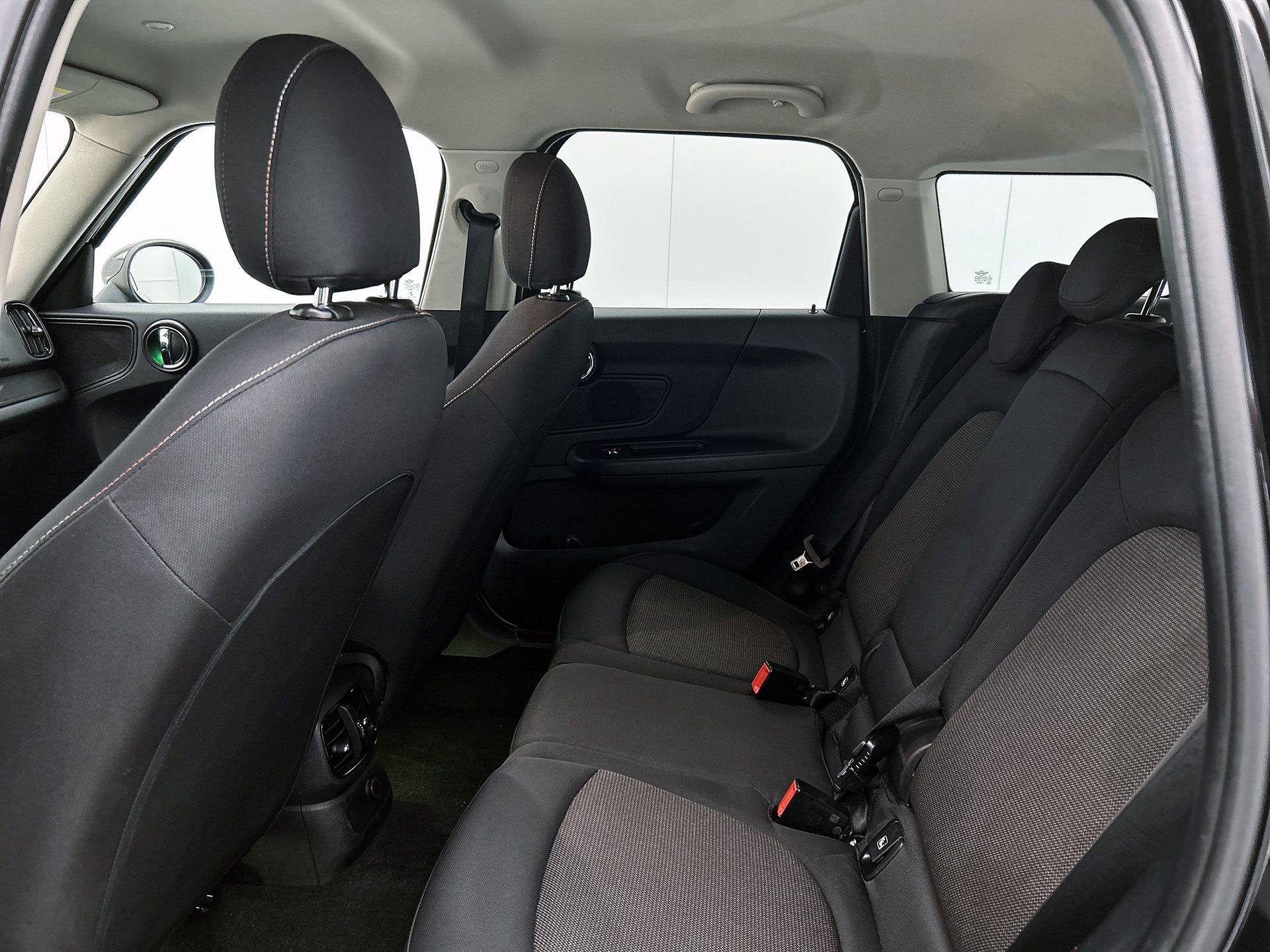 MINI Countryman 1.5 Cooper Pepper | PARKEERSENSOREN | NAVIGA, 12 maanden, Gebruikt, Countryman, Zwart
