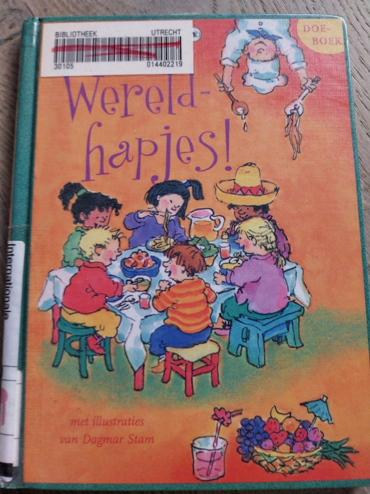 Wereldhapjes! Kookboek voor kinderen, Ophalen of Verzenden, Gelezen