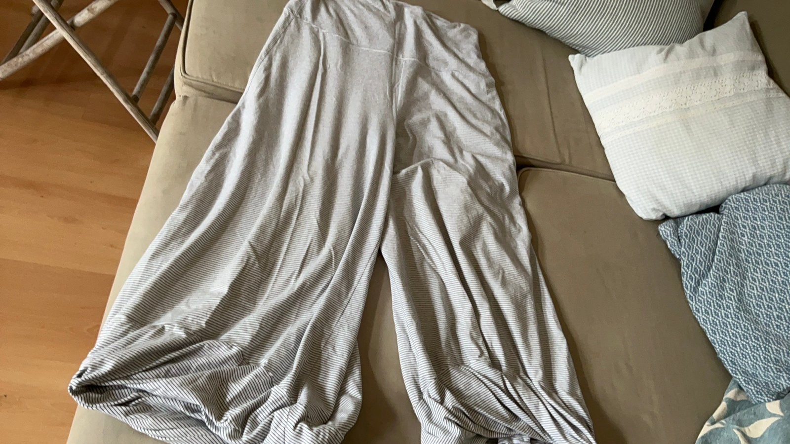Boris Industries, zwart/wit streepje tricot broek, 3, Kleding | Dames, Ophalen of Verzenden, Zo goed als nieuw, Zwart, Trouwjurk