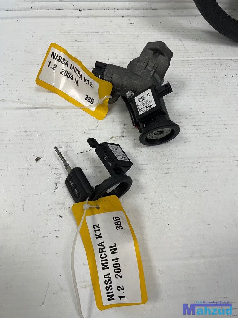 NISSAN MICRA 3 K12 Contactslot met sleutel, Auto-onderdelen, Takashima 1-chome 1-1
220-8686  Yokohama, Ophalen of Verzenden, NISSAN_SR@mail.nissan.co.jp