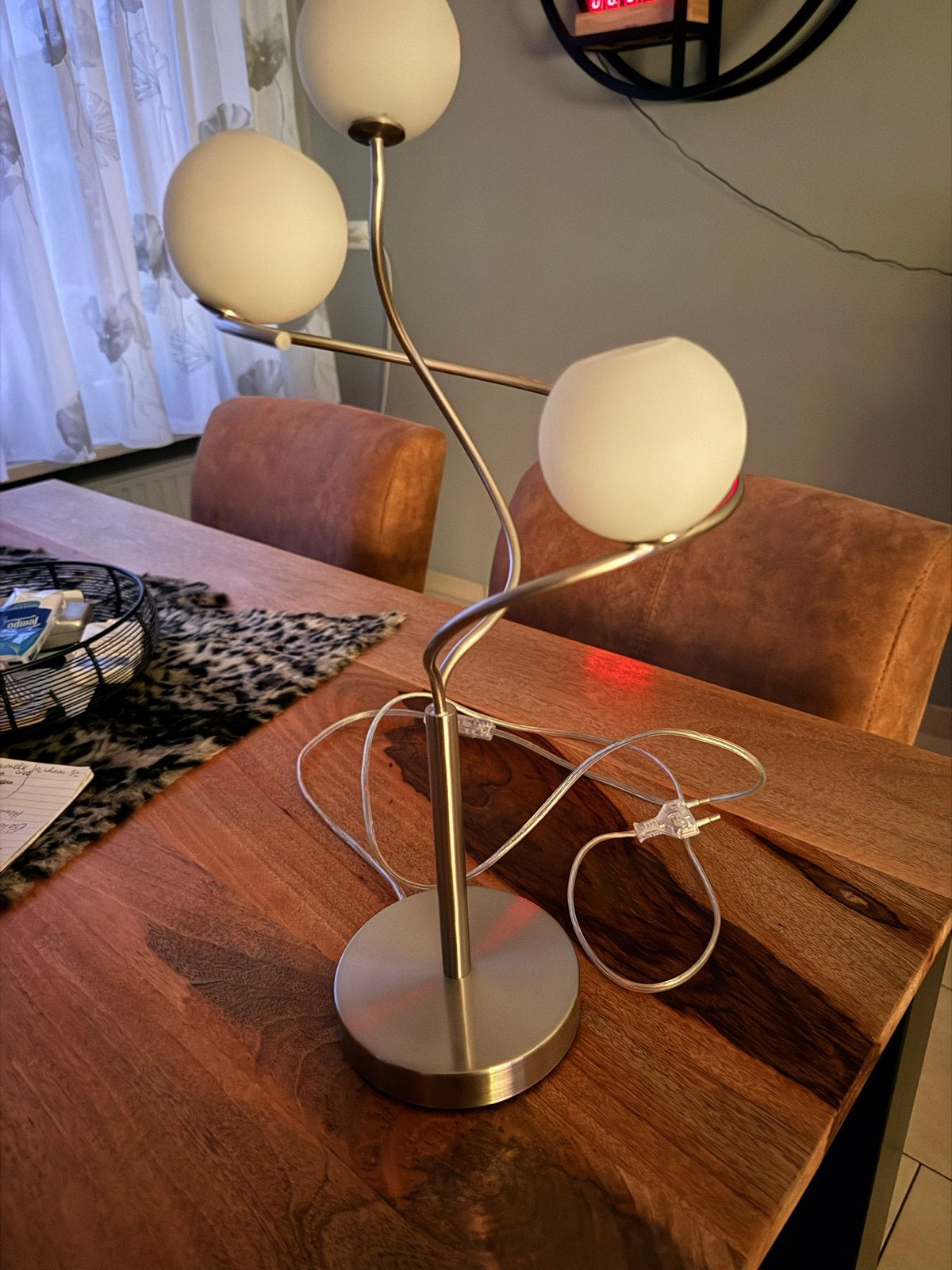 Moderne tafellamp met 3 glazen bollen, Ophalen, Modern, Zilver, Sfeerlamp