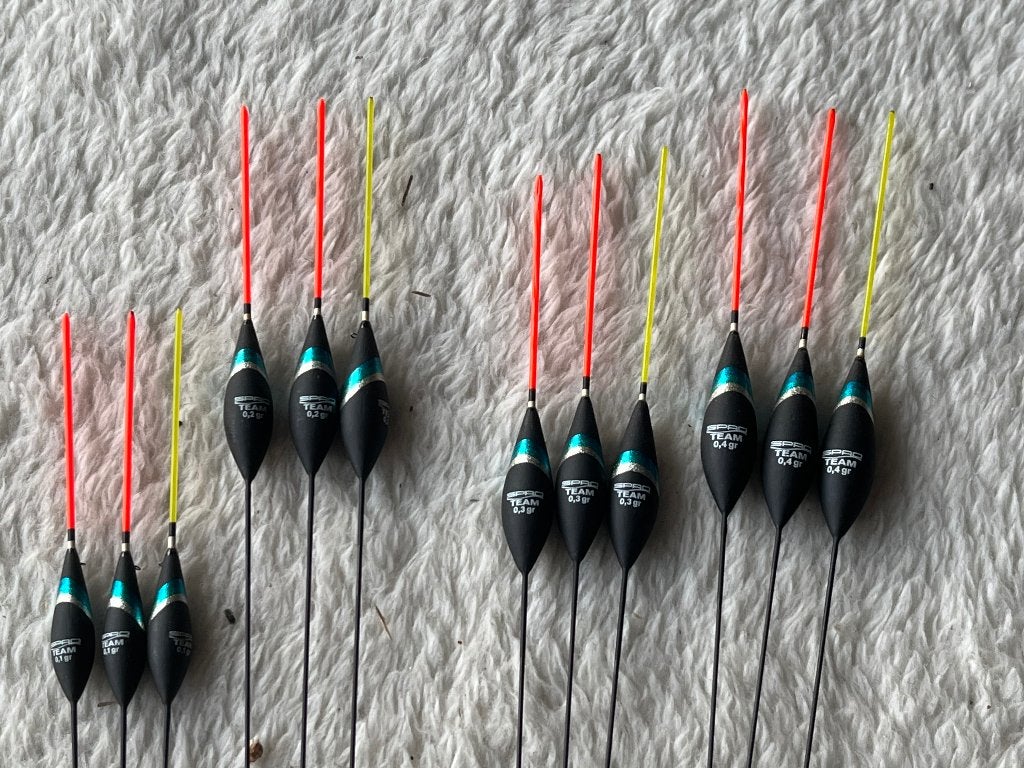 adv 511 / NIEUW serie 12 dobbers SPRO, Ophalen of Verzenden, Nieuw, Dobber of Lood