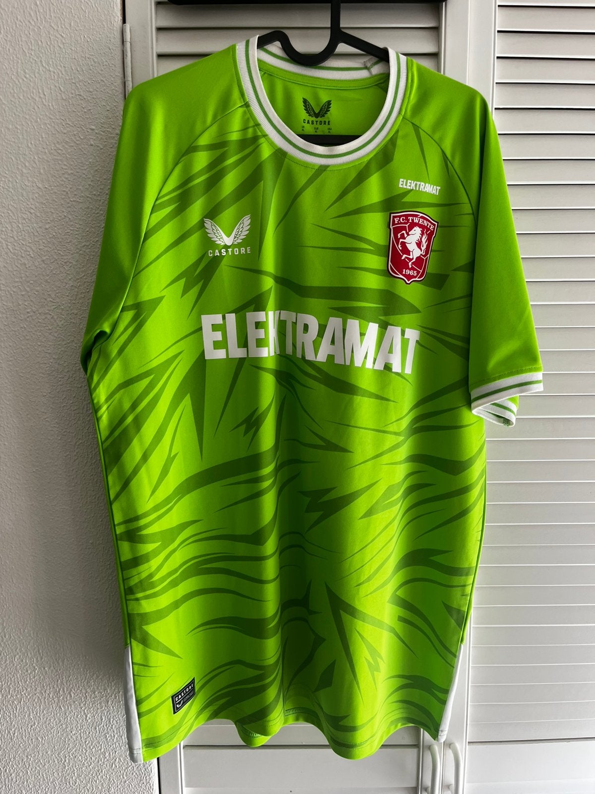 FC Twente 2023/2024 keeper shirt, Maat 56/58 (XL), Ophalen of Verzenden, Zo goed als nieuw, Voetbal