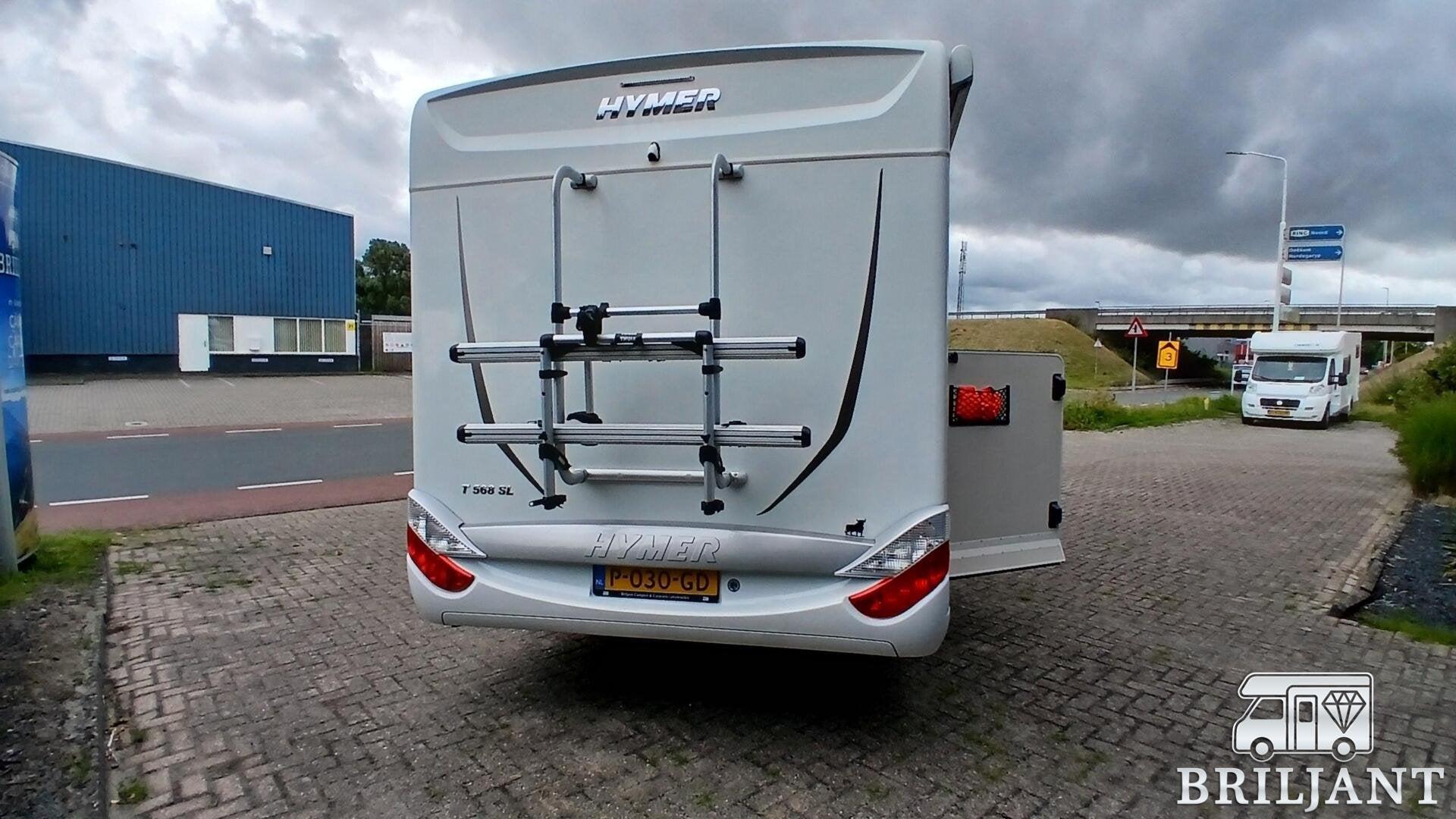Foto 6 van Fiat Hymer T568 automaat/Enkelebedden/L-zit