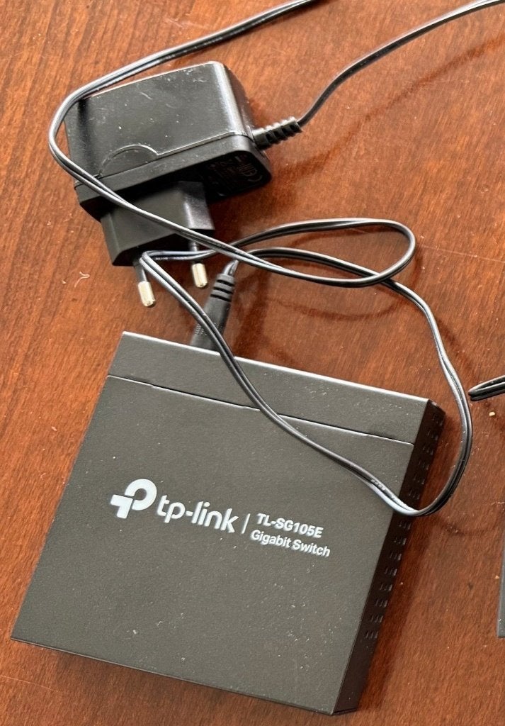 TPLink 5 port, Computers en Software, Ophalen of Verzenden, Gebruikt