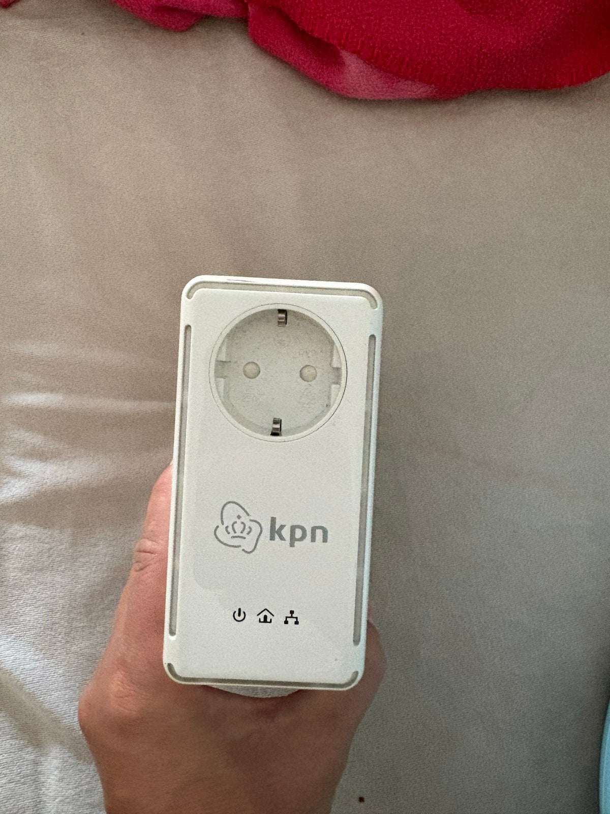 KPN Powerline Adapter met stopcontact, Computers en Software, Powerlines, Ophalen, Zo goed als nieuw
