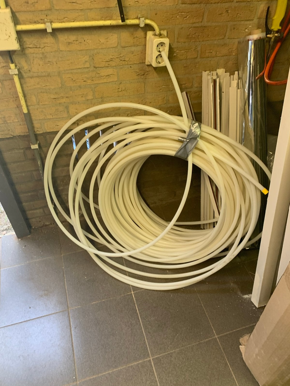 Vloerverwarming slang 100mtr - Noppenplaat - onderfolie, Doe-het-zelf en Verbouw, Ophalen, Minder dan 30 cm, Overige typen, Nieuw