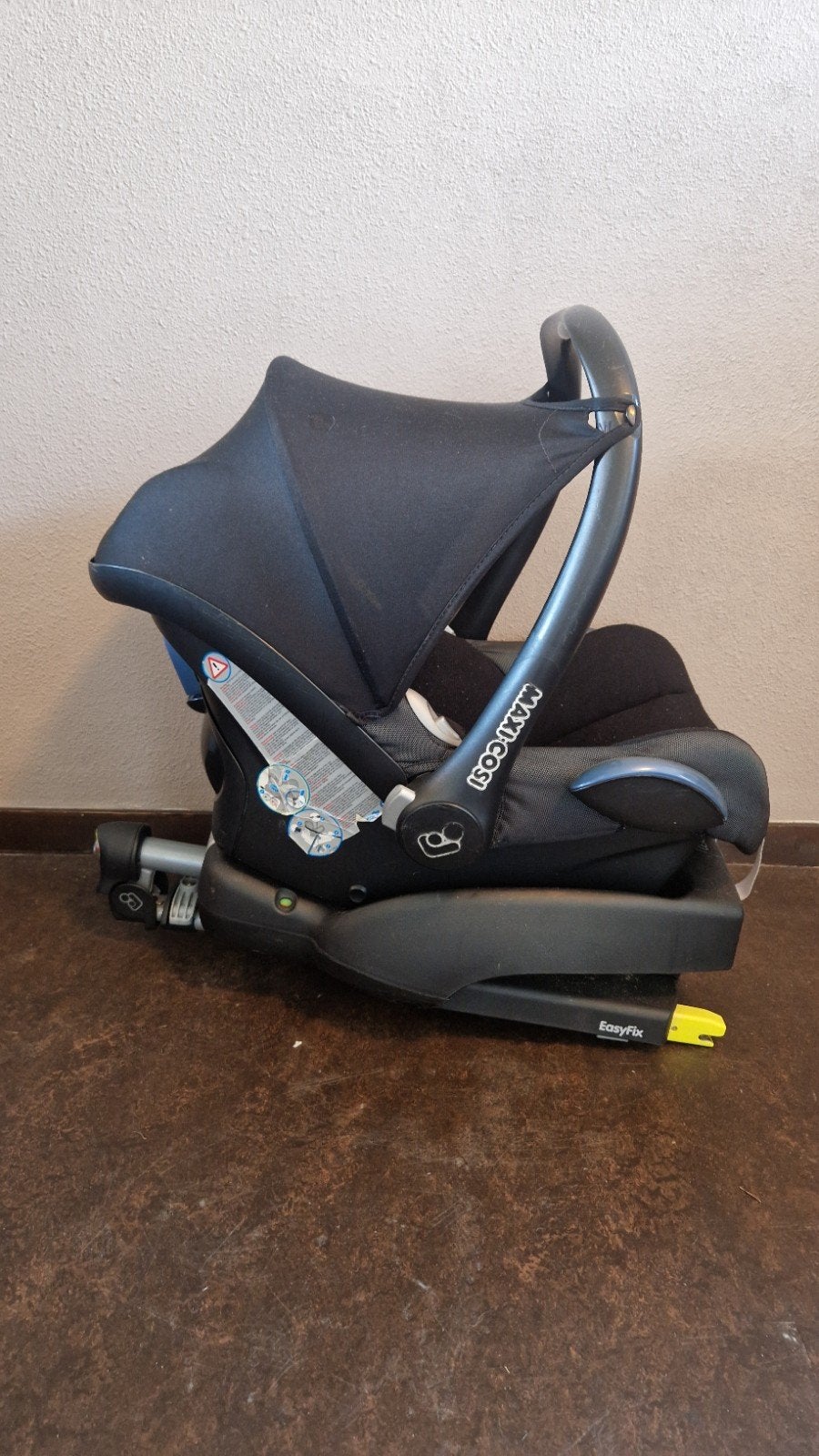 Maxi-Cosi CabrioFix met EasyFix base - 0-13 kg, Ophalen, Autogordel of Isofix, Gebruikt, 0 t/m 13 kg