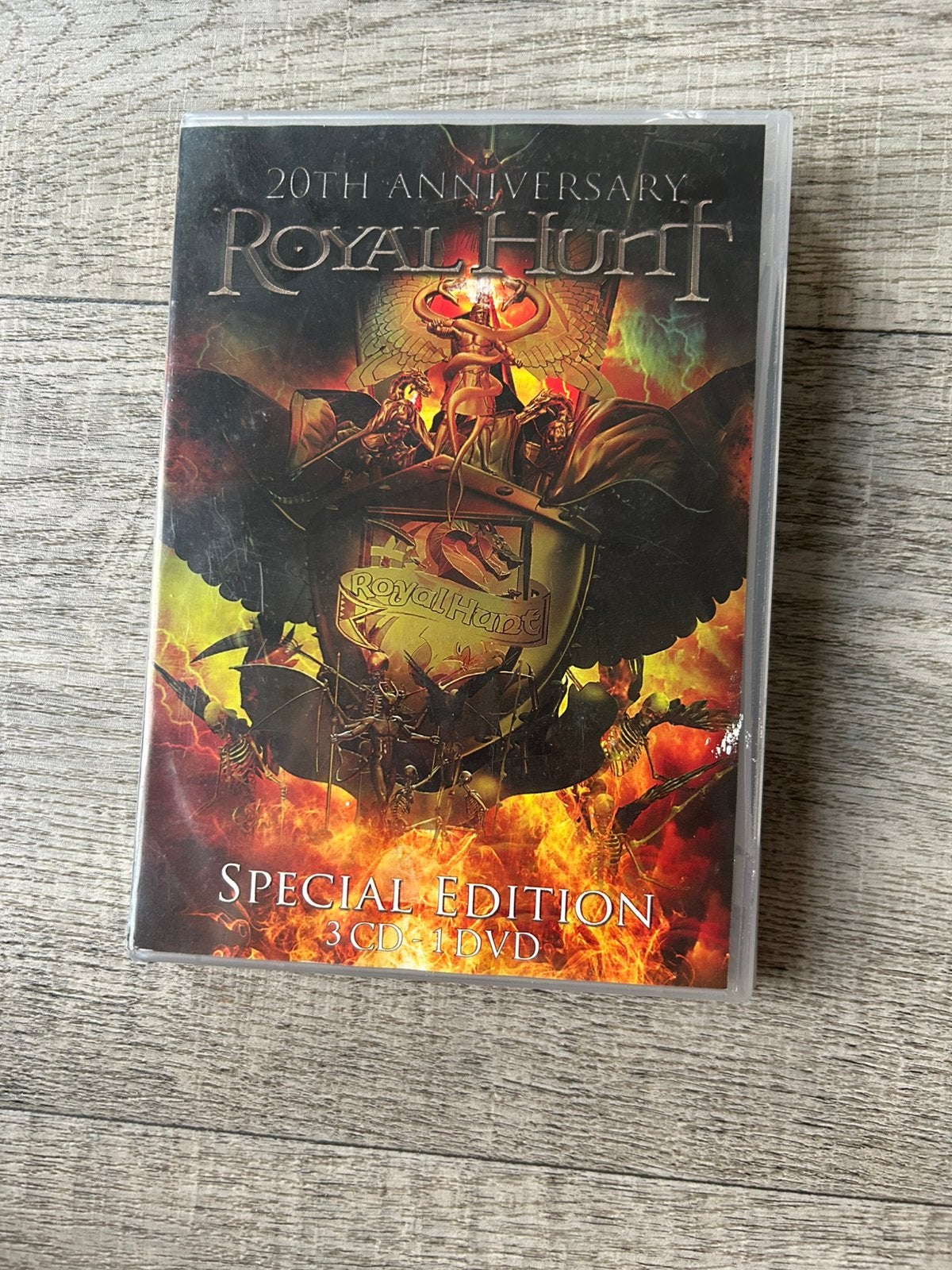 ROYAL HUNT, Ophalen, Zo goed als nieuw