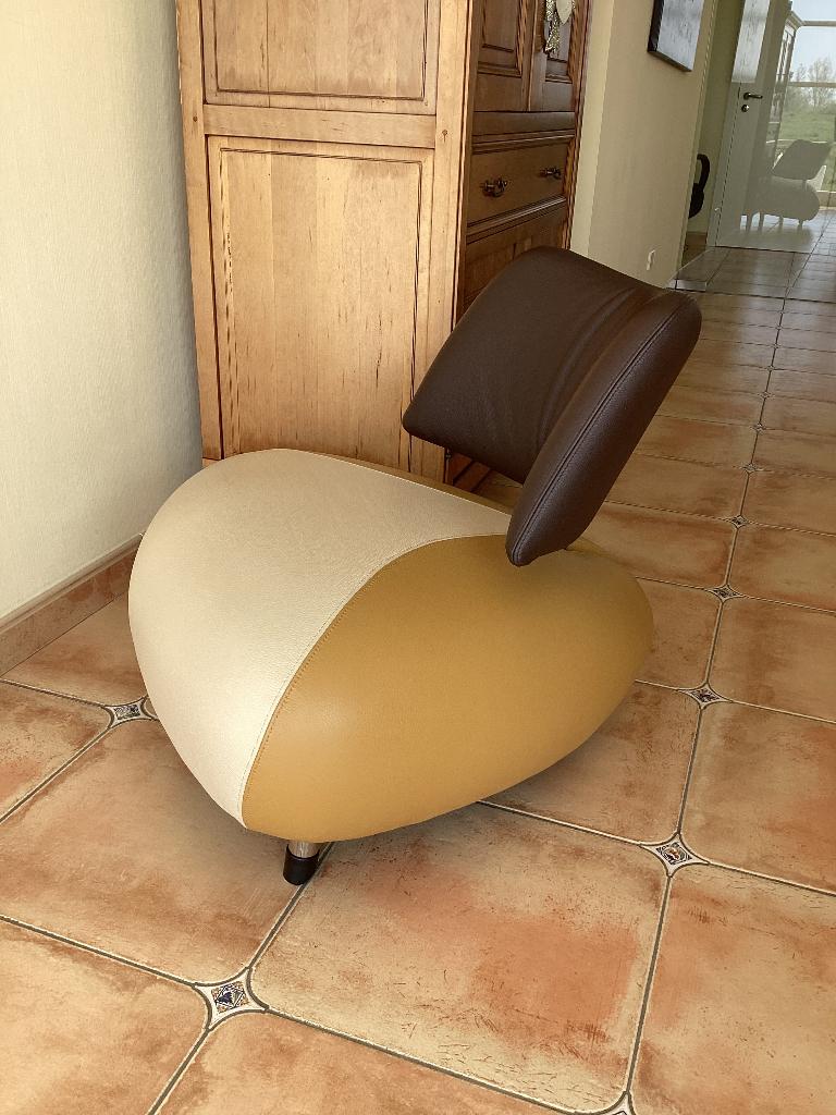 Nieuwe!Leolux Pallone Pa(Paradise collectie), Huis en Inrichting, Fauteuils, Ophalen, Sede. Assi a knoll vitra eames, Nieuw, Leer