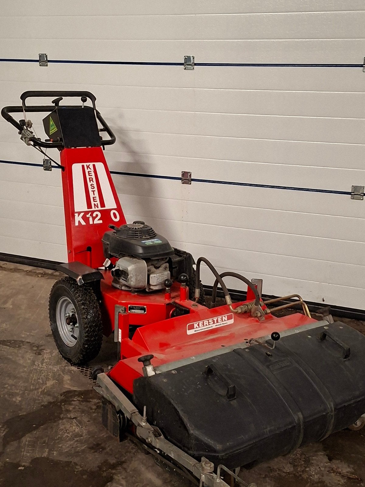 verhuur Kersten veegmachine hydraulisch