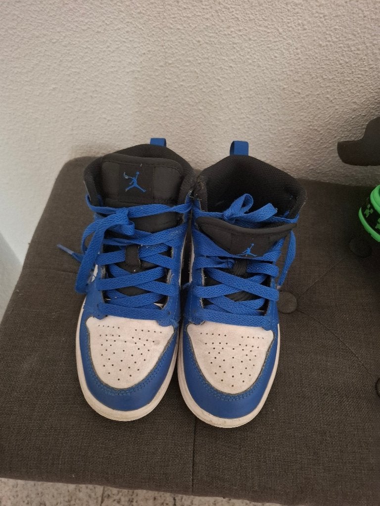 Jordan 1 mid maat 30, Ophalen of Verzenden, Gebruikt, Jongen of Meisje, Schoenen