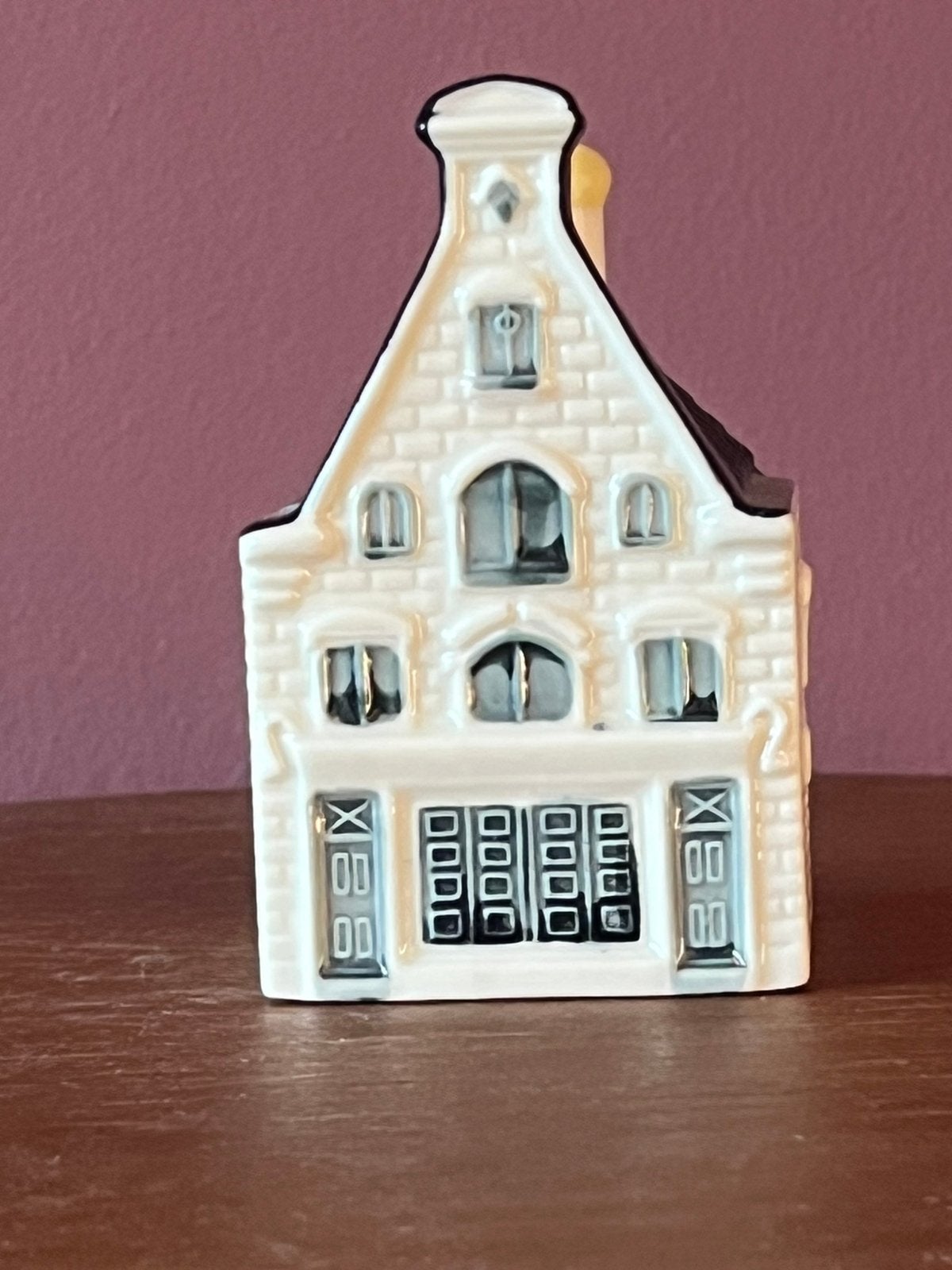 KLM huisje 66, Verzamelen, Ophalen of Verzenden, Zo goed als nieuw, 61 t/m 80, Gevuld