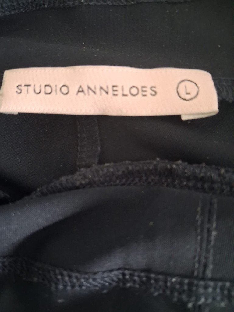 Broek Studio Anneloes, Kleding | Dames, Broeken en Pantalons, Studio Anneloes, Zwart, Maat 42/44 (L), Ophalen of Verzenden