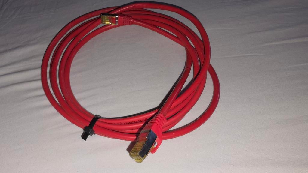 Rode Cat 7 Ethernet Kabel - S/FTP High Speed Internet - 3M, Ophalen of Verzenden, Zo goed als nieuw