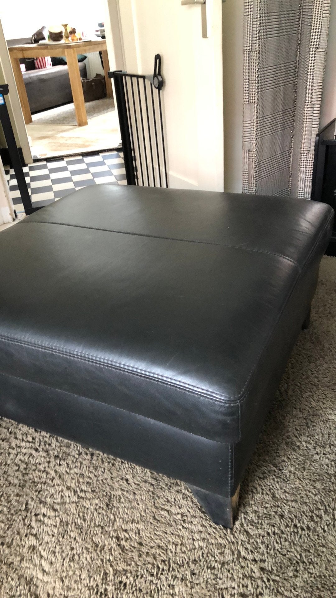Hocker Zwart Zacht Kalfsleer 90 x 90 cm MACHALKE, Ophalen, Modern , Stoer en Strak, Vierkant, Leer