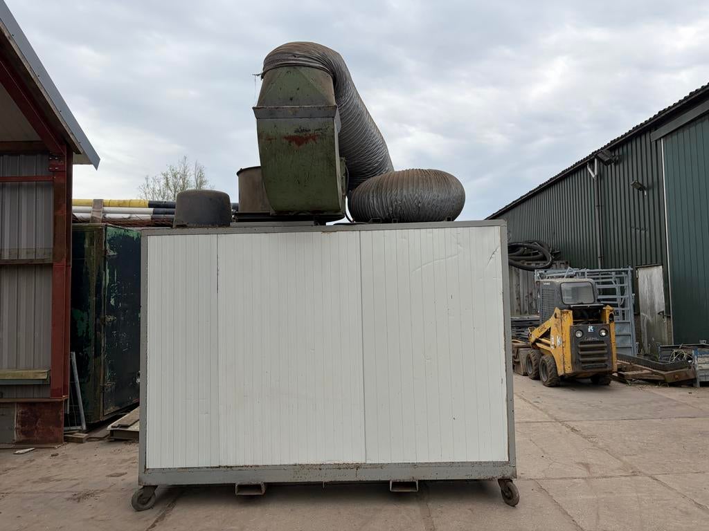 Mobiele spuitcabine, Ophalen, Gebruikt