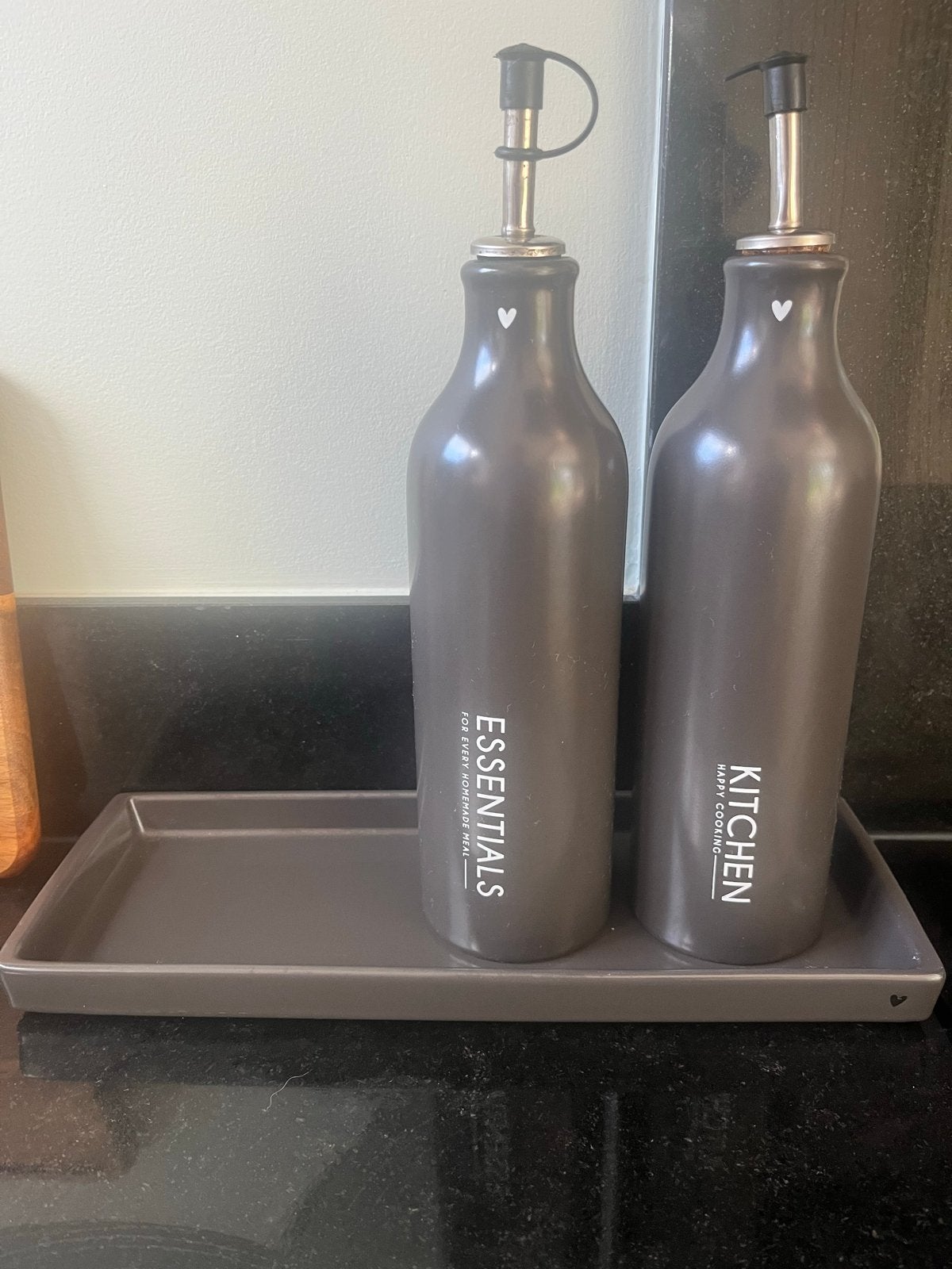 Bastion Collections Olie- en azijnflessen set met Tray, Ophalen of Verzenden, Steen/keramiek, Grijs, Overige typen