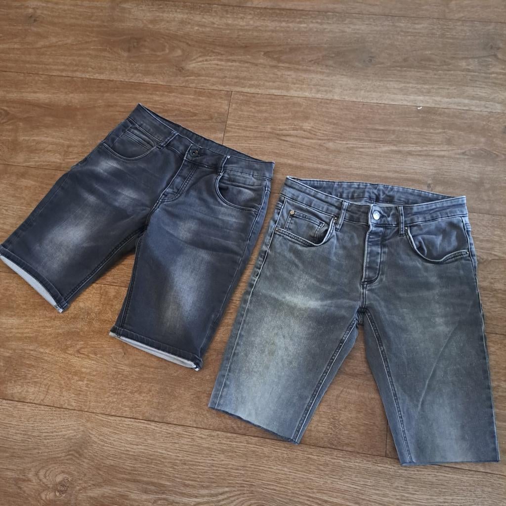 2 korte spijkerbroeken mt 176, Broek, Ophalen of Verzenden, Zo goed als nieuw, Jongen