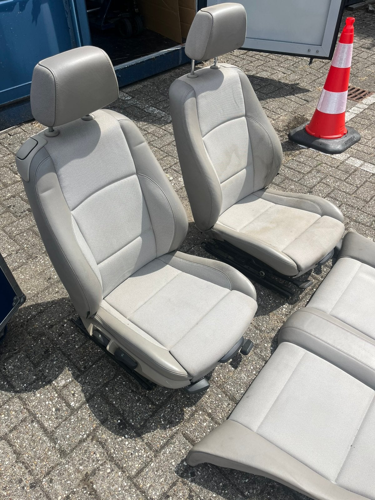 Half lederen sport interieur voor BMW e88, Auto-onderdelen, Interieur en Bekleding, Ophalen, Gebruikt, BMW