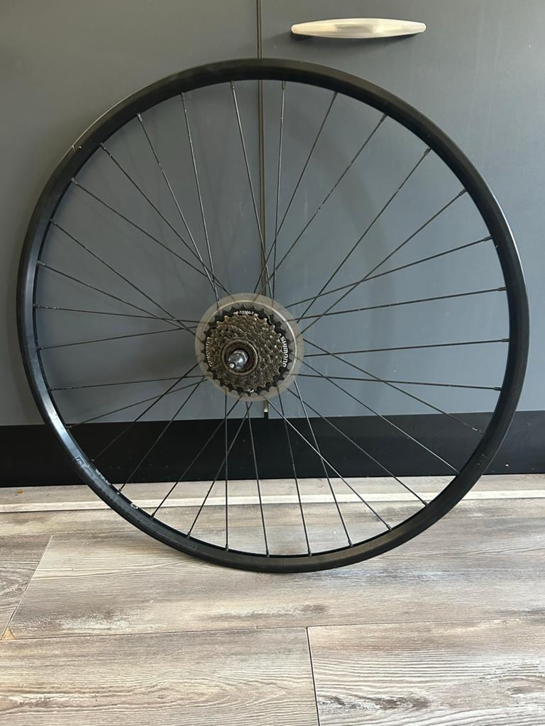 Bontrager Connection 29 inch 622x22 met Shimano Cassette, Fietsen en Brommers, Fietsonderdelen, Wiel, Stadsfiets, Ophalen of Verzenden