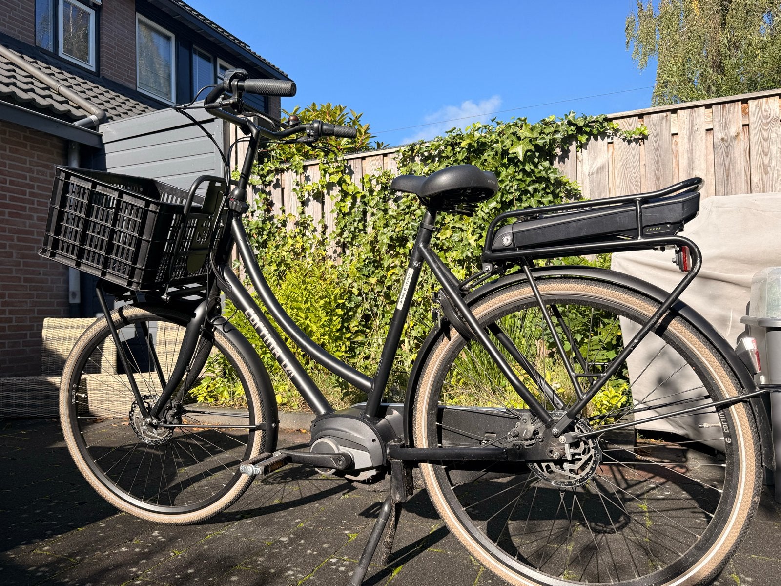 Cortina E-U4 Transport Damesfiets/e-bike  - uit 2025, Fietsen en Brommers, Ophalen, Zo goed als nieuw, Cortina, 59 cm of meer