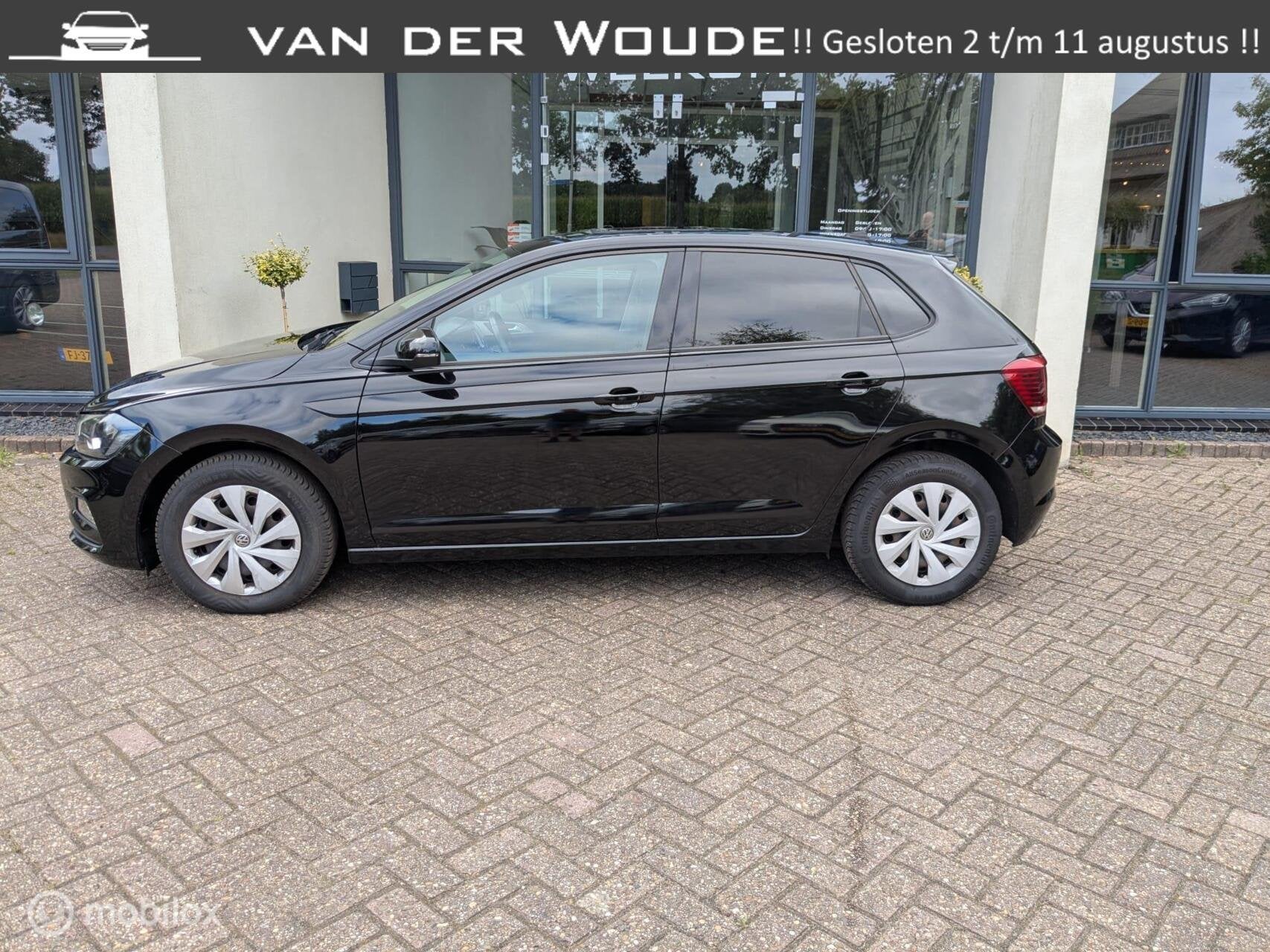 Volkswagen Polo 1.0 TSI Comf|Dakje|Carplay|etc, Voorwielaandrijving, 40 €/maand, Euro 6, Zwart