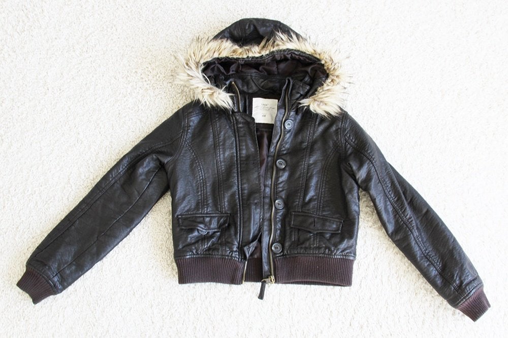 Super Leuk H&M Leather Look Jasje (Maat 146)* € 20,-, Kinderen en Baby's, Kinderkleding | Maat 146, Jongen of Meisje, H&M, Ophalen of Verzenden