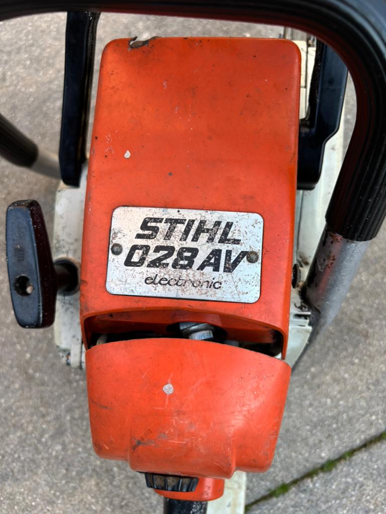 Stihl ketingzaag, Ophalen of Verzenden, Zo goed als nieuw, Benzine