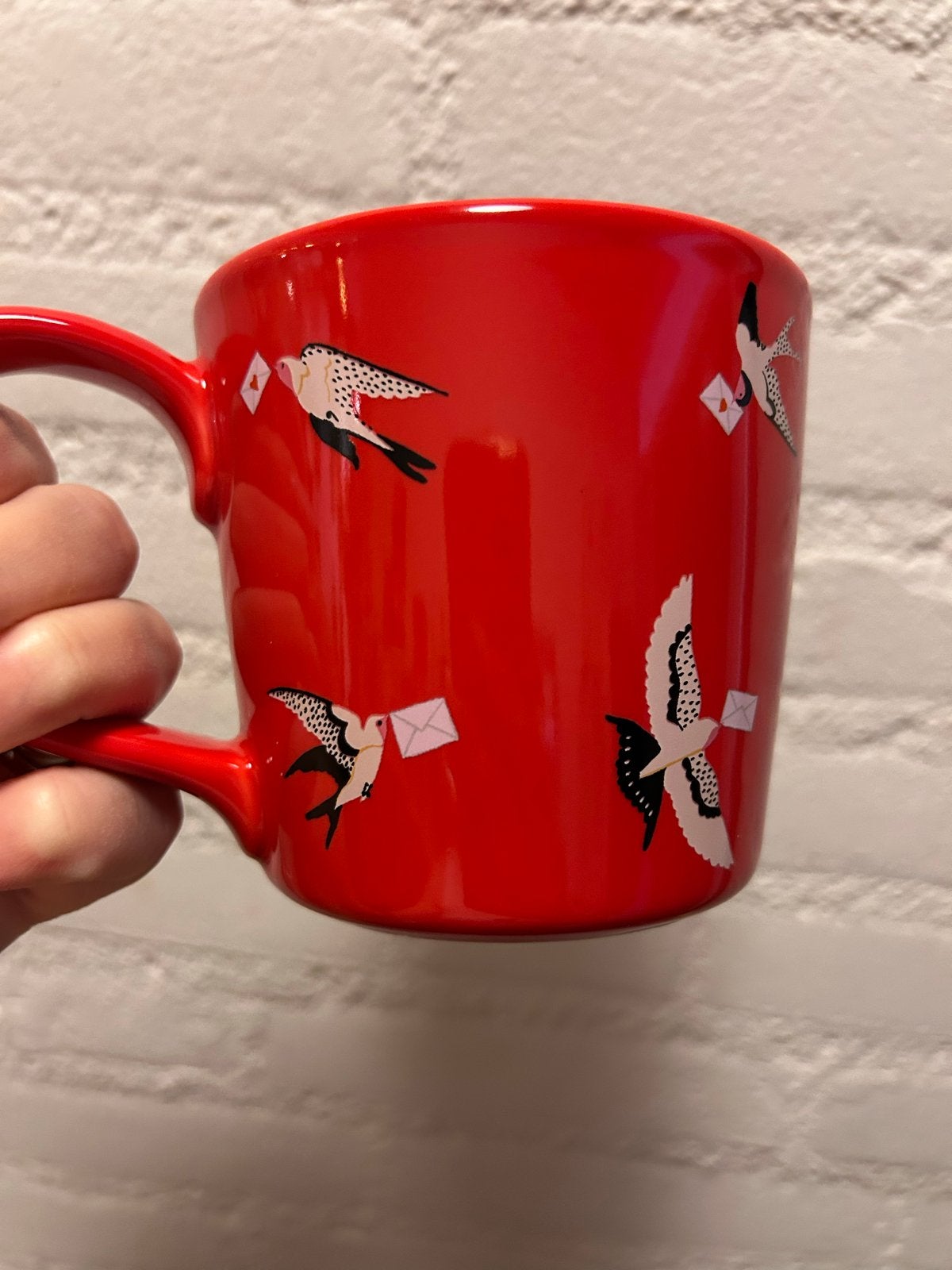 Nieuwe Cath Kidston London mok - From Me to You, Nieuw, Ophalen of Verzenden, Steen/keramiek, Rood