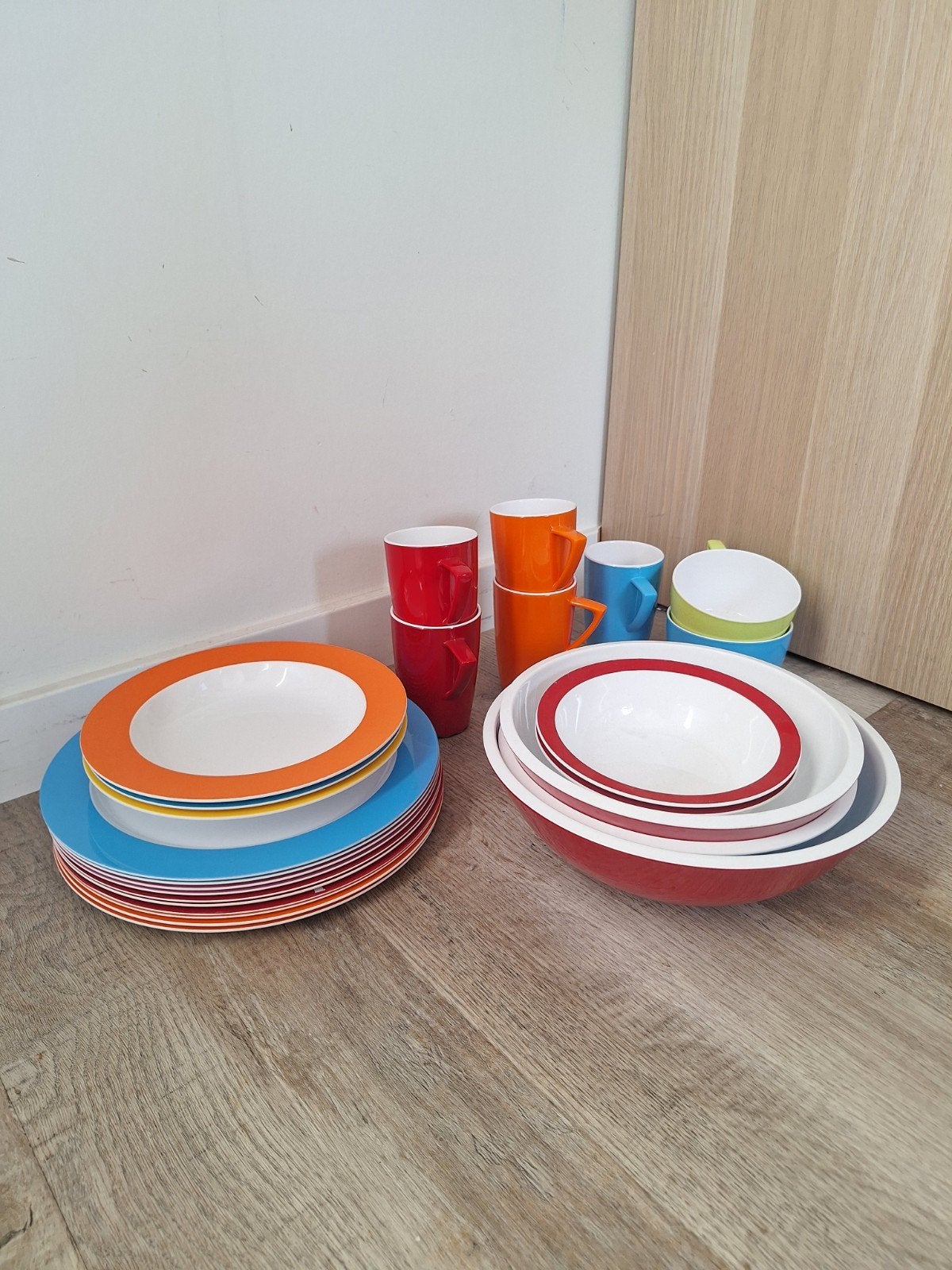 mepal servies set, Huis en Inrichting, Keuken | Servies, Ophalen of Verzenden, Zo goed als nieuw, Overige stijlen, Bord(en)