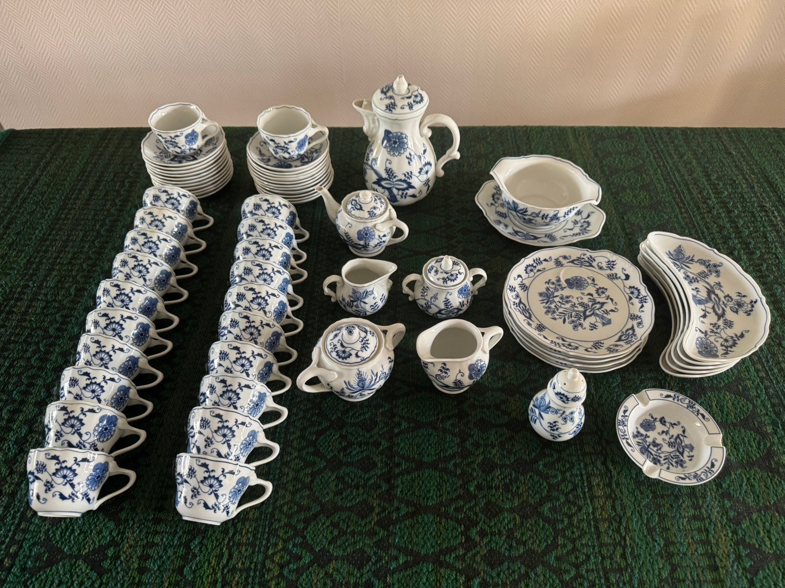 Blue Danube serviesdelen, puntgaaf, Overige merken, Klassiek, Overige typen, Ophalen of Verzenden