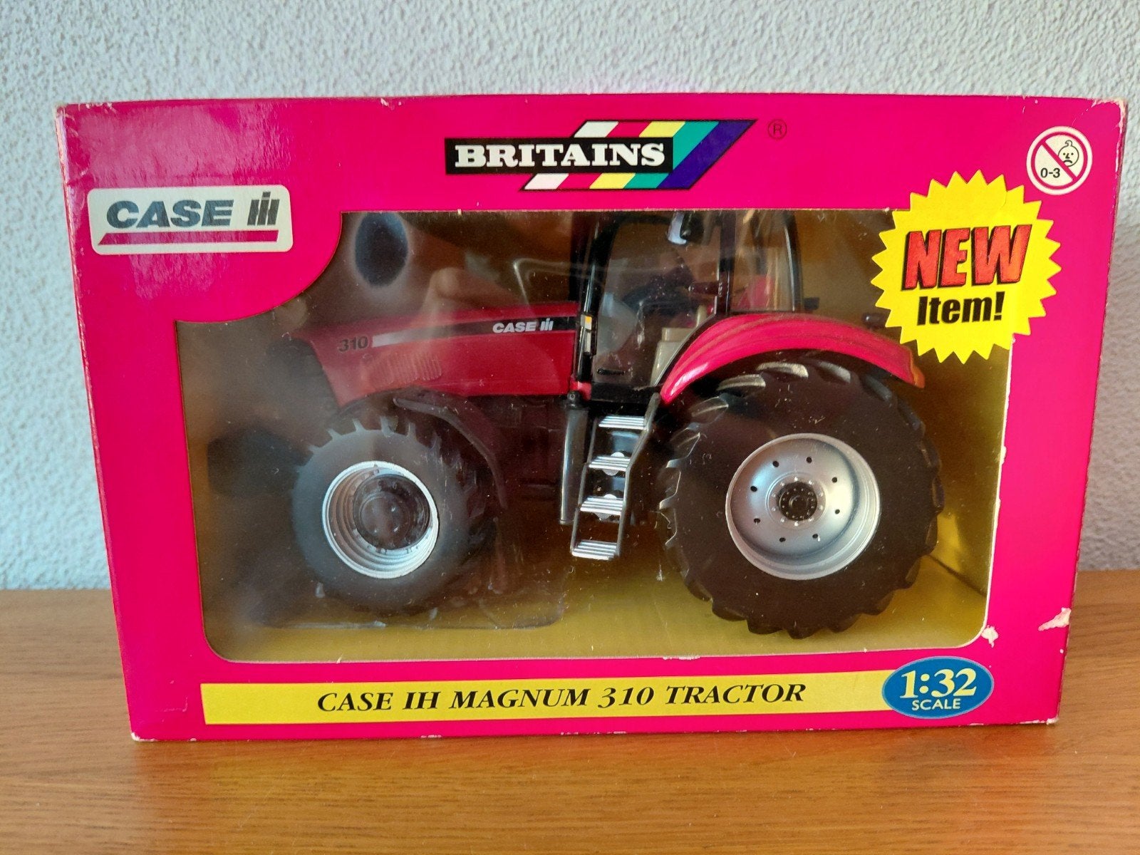 Case IH Magnum 310 Tractor 1:32 Britains - Nieuw in doos, Ophalen, Nieuw, Tractor of Landbouw, Britains