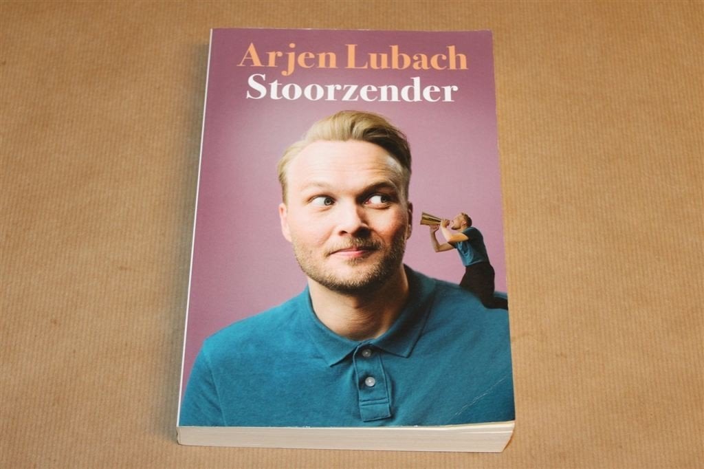 Stoorzender — Arjen Lubach, Anekdotes & Herinneringen, Ophalen of Verzenden, Gelezen