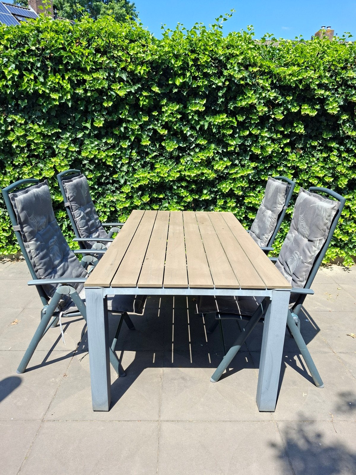 Antraciet Tuinset met tuintafel en 4 inklapbare stoelen, 4 zitplaatsen, Gebruikt, Aluminium, Ophalen of Verzenden