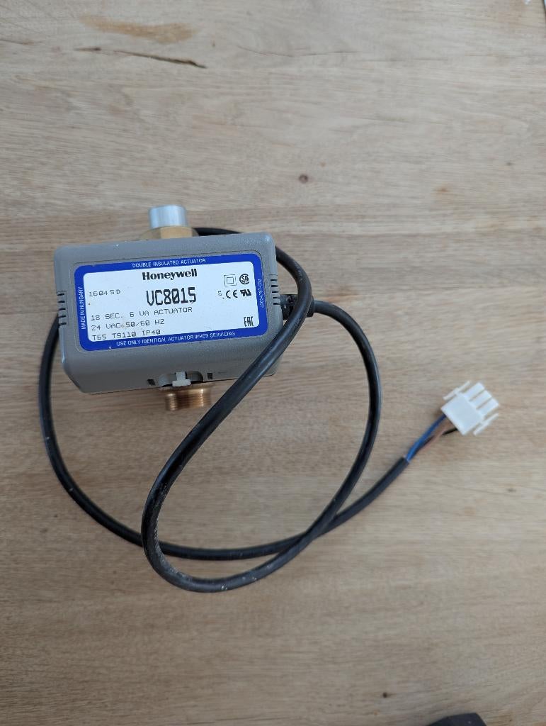 Honeywell VC8015, Doe-het-zelf en Verbouw, Gebruikt, Minder dan 30 cm, Verzenden, Cv-ketel of Combi-ketel