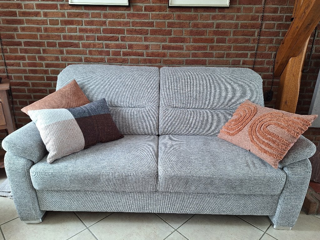 2,5 / 3-zits bank met bijpassende hocker, Huis en Inrichting, Ophalen, Tweepersoons, 75 tot 100 cm, Zo goed als nieuw