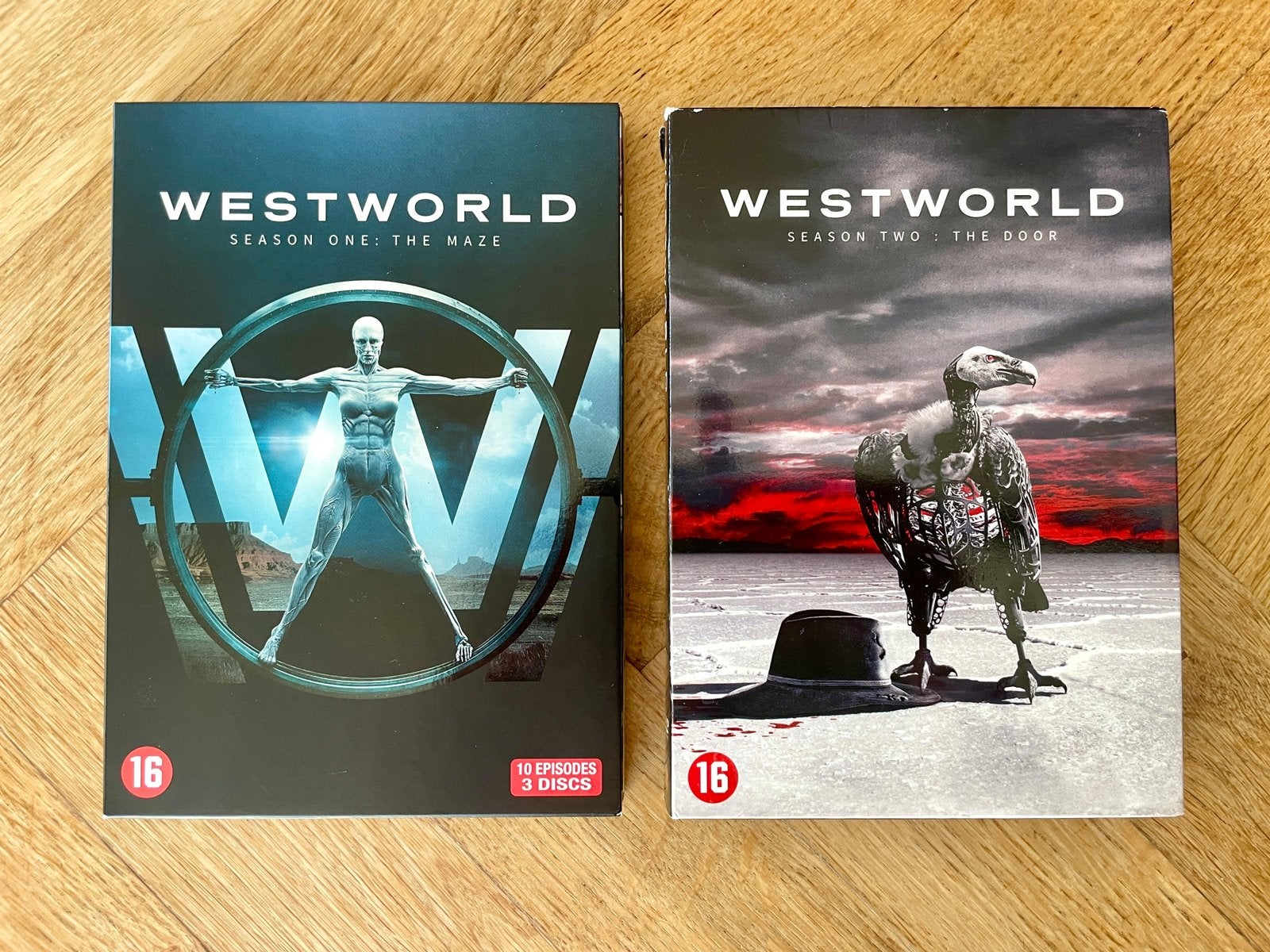 HBO: Westworld - Seizoen 1 en 2 op DVD (nette staat, met NL), Engels, Vanaf 16 jaar, Nederlands, Ophalen of Verzenden