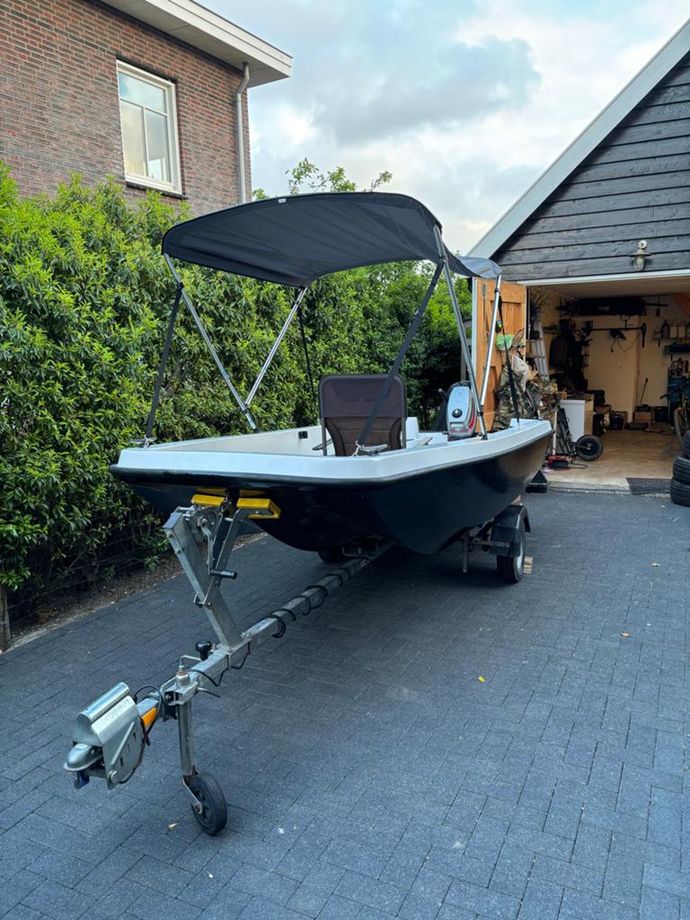 Wato visboot/toerboot met Mariner 5pk 2 takt en trailer!, Ophalen, Overige merken, Gebruikt, 4 m