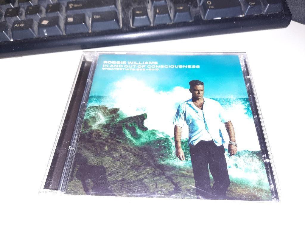 2 CD Robbie Williams – Greatest Hits 1990 - 2010, Ophalen, Zo goed als nieuw
