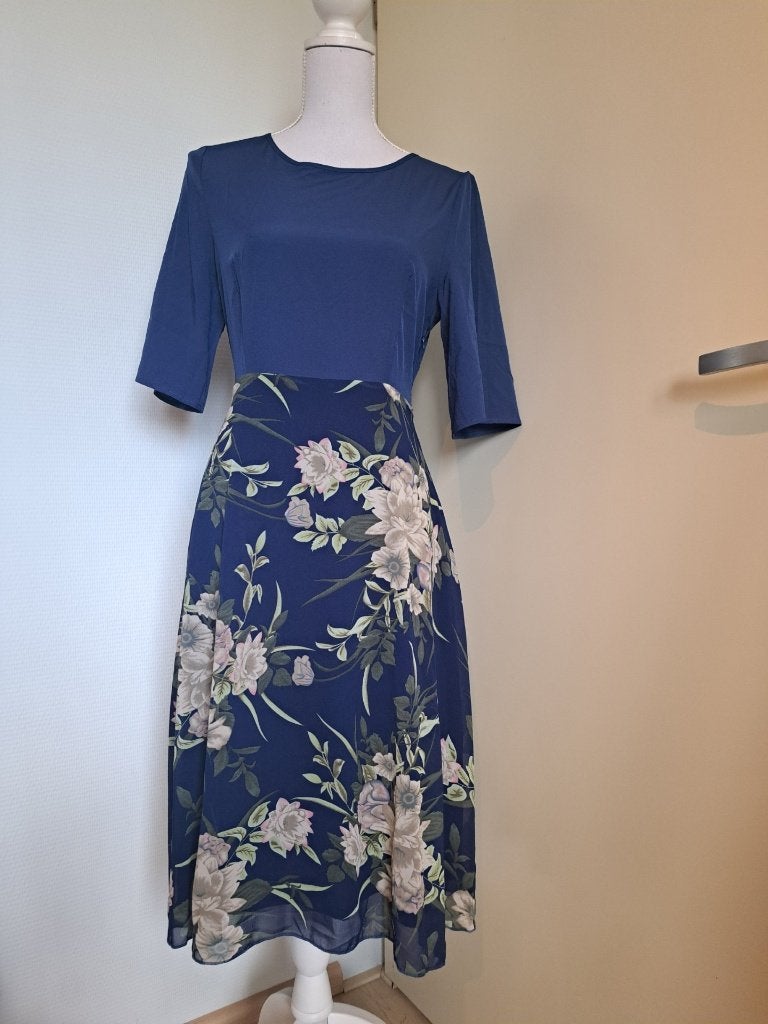 Blauw bloem jurk Shein, Maat 38/40 (M), Blauw, Nieuw, Ophalen of Verzenden