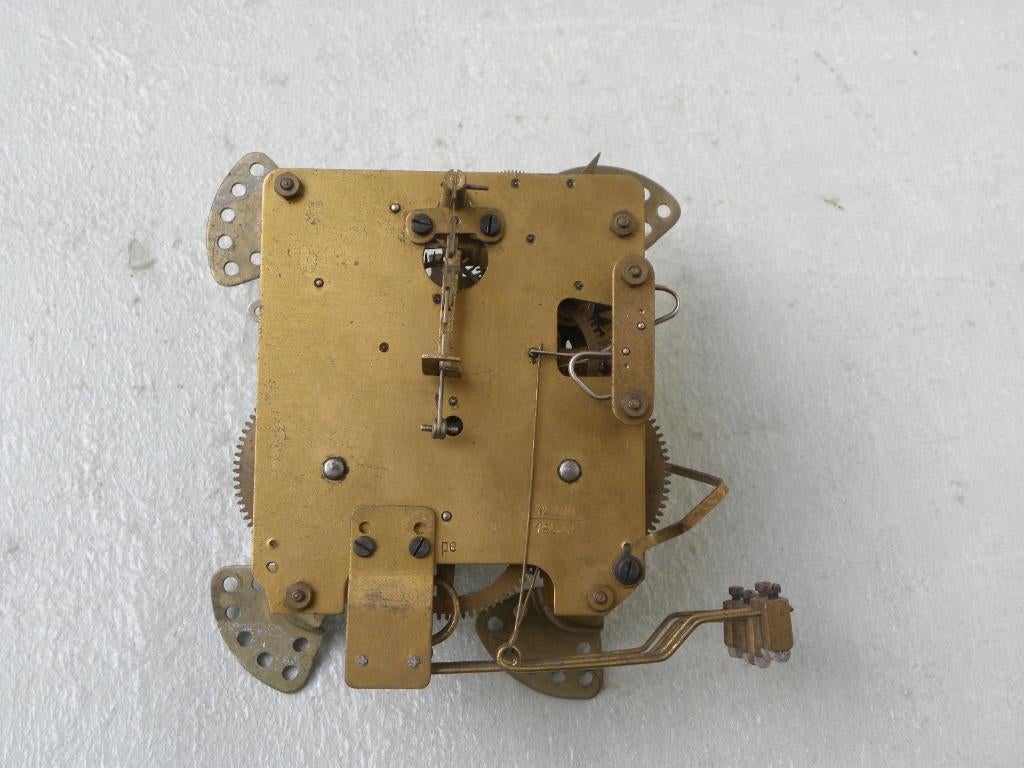 Los uurwerk 210, Antiek en Kunst, Antiek | Klokken, Ophalen of Verzenden