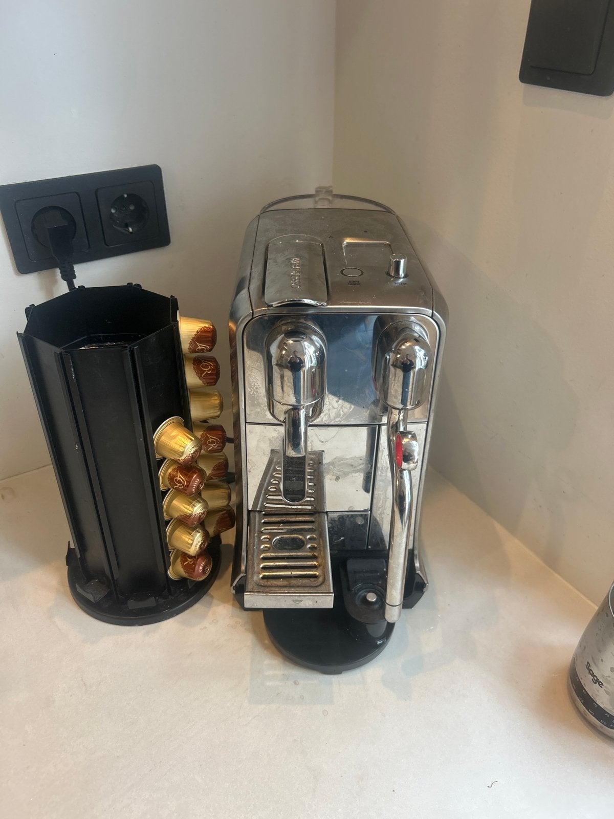 Nespresso Sage creatista plus met capsulehouder, Ophalen, Koffiepads en cups, Gebruikt, Koffiemachine