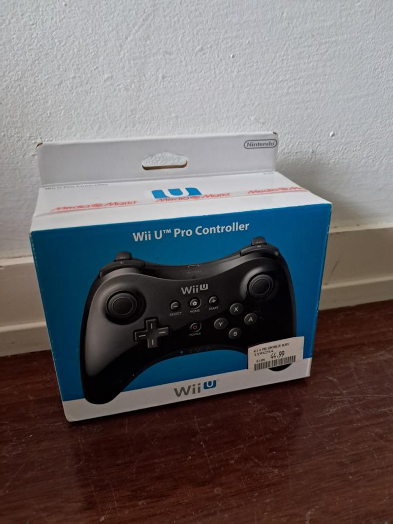 Wii U Pro Controller - Zwart (Nieuw in doos), Spelcomputers en Games, Ophalen of Verzenden, Nieuw