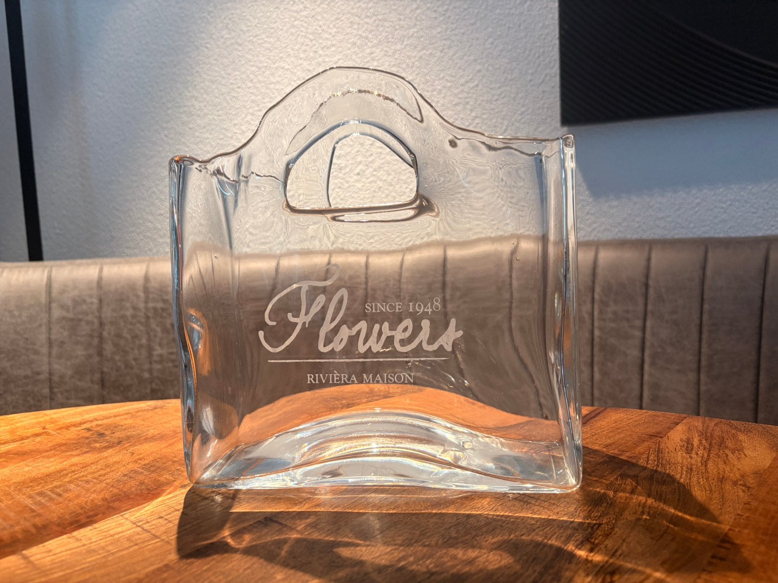 Riviera Maison Flowers Glazen Tas Vaas, Huis en Inrichting, Woonaccessoires | Vazen, Zo goed als nieuw, Overige kleuren, Glas