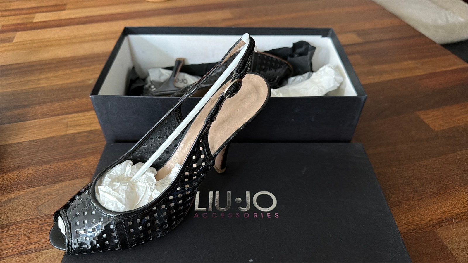 Liu jo pumps/ slingback’s   37, Ophalen of Verzenden, Zo goed als nieuw, Zwart