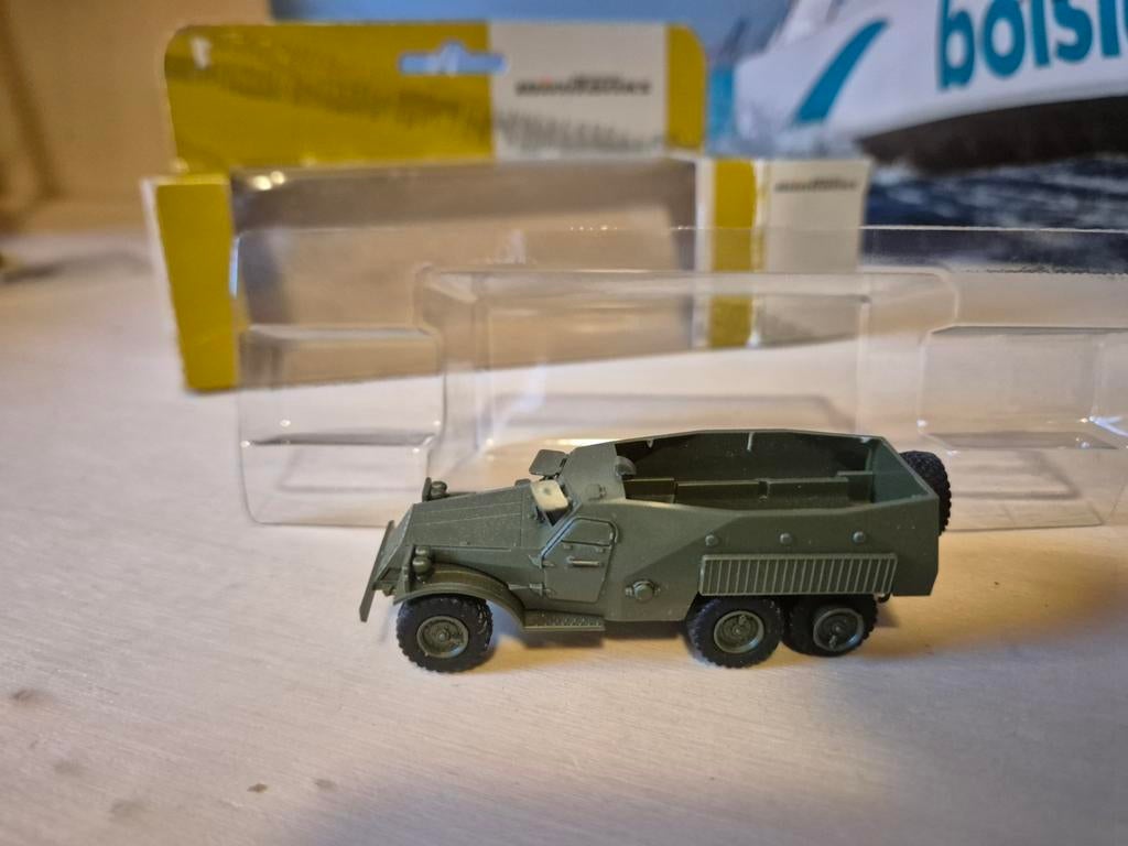 H0 roco minitanks BTR 152 pantserwagen koude oorlog, Ophalen of Verzenden, Bus of Vrachtwagen, Roco
